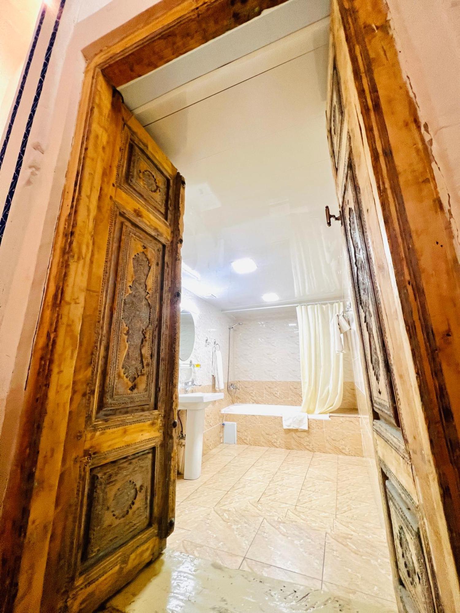 Komil Bukhara Boutique Hotel 외부 사진